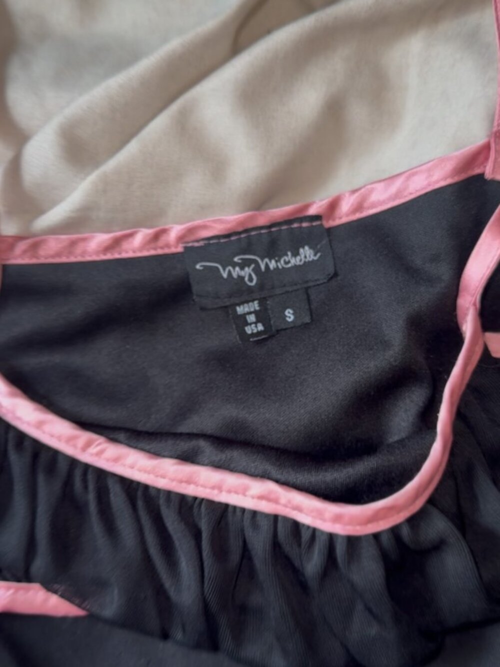 Vintage My Michelle Black & Pink Satin Mini Dress Size Small Y2K Fairycore - Picture 2 of 3